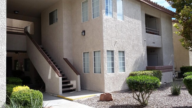 Building Photo - 6500 W Lake Mead Blvd
