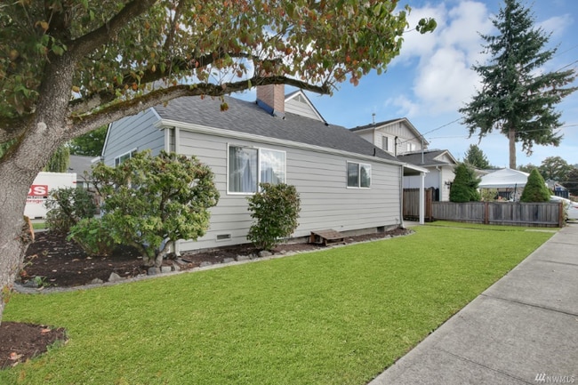 Photo - 1502 5th Ave SE