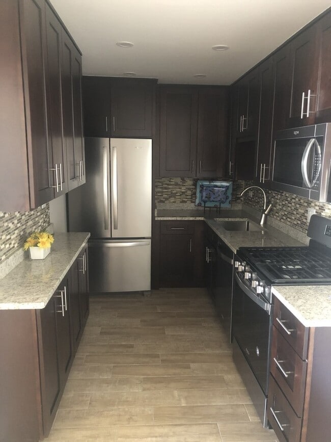 Photo - 5358 N Cumberland Ave