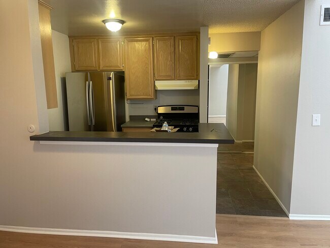 Photo - 18645 Hatteras St Unidad 280