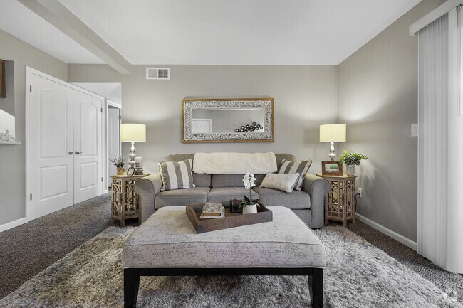 2 BR, 1 BA - Living Room