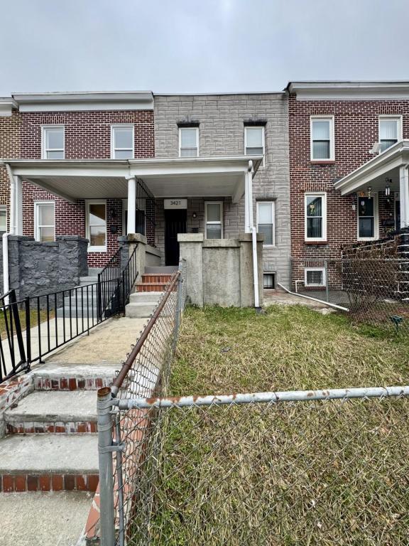 Building Photo - 3421 Ravenwood Ave Rental