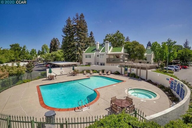 Building Photo - 34 Mozden Ln