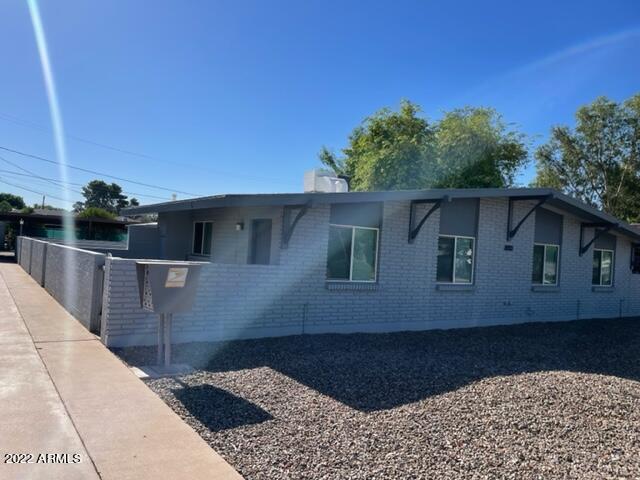 Building Photo - 2033 S Forest Ave Unit 9 Rental
