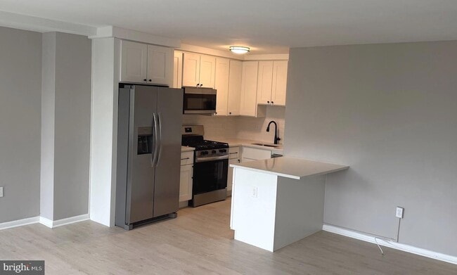 Photo - 922 24th St NW Unidad 521