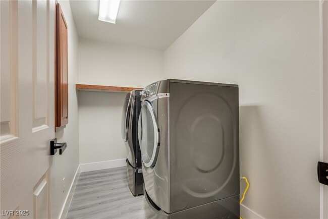 Photo - 3913 Diamond Ridge St