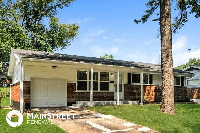 Photo - 9827 Portage Dr