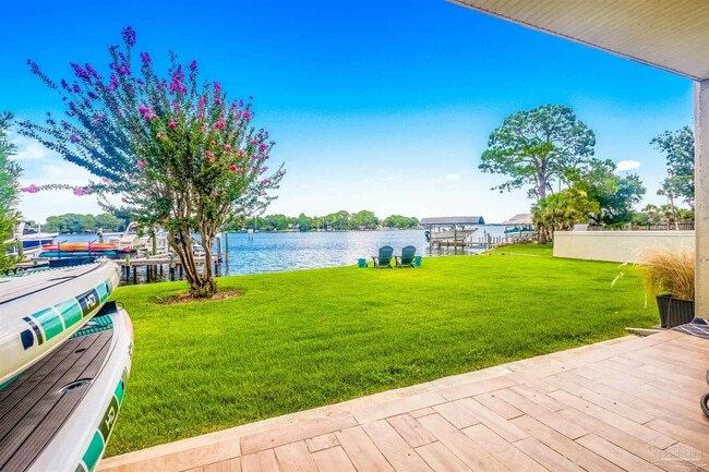 Building Photo - 53 Yacht Club Dr