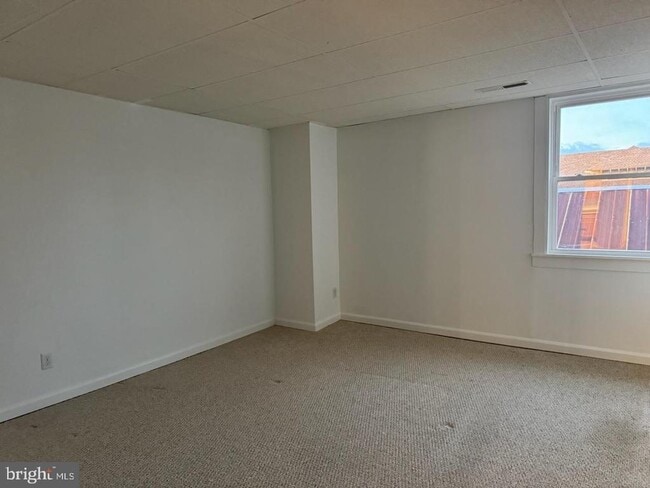 Photo - 109-109 Union St