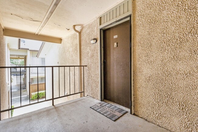12806 Midway Rd