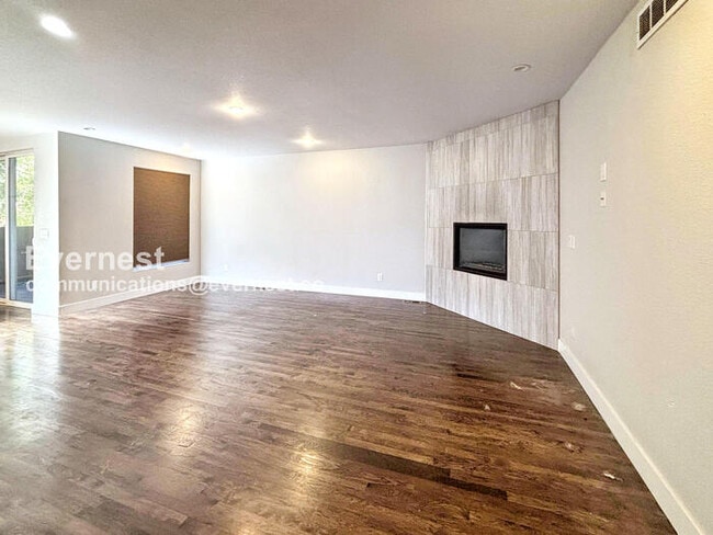 Photo - 8130 W 10th Ave