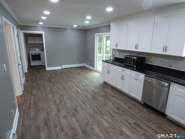 Photo - 7 Ridge Ln