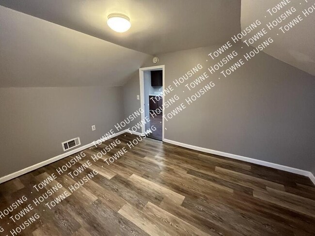 Photo - 340 Park Ave Unidad 2