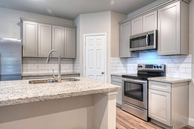 9175 Inwood
