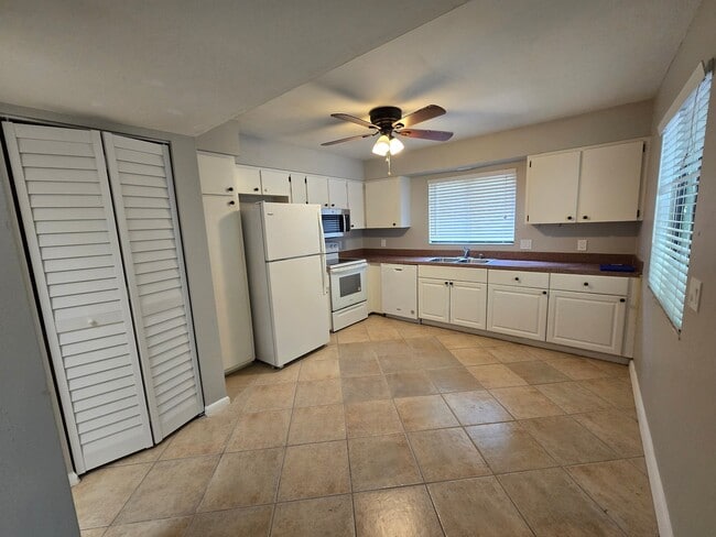Photo - 7752 Tamara Lee Ct