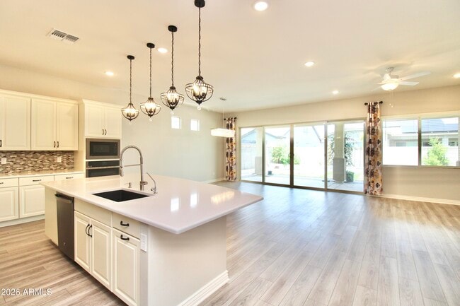 Photo - 15078 West Roosevelt St
