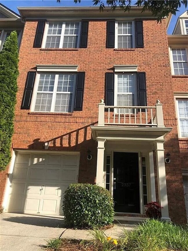 Great Vinings Townhome! Even Better Price! House Rental in Atlanta