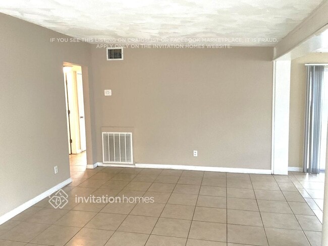 Photo - 1909 Yale Ave