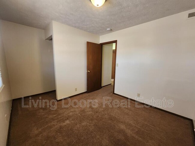 Photo - 1507 David Dr Condo