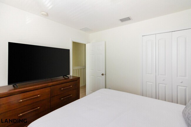 1140 SE 24th Rd Unit 63-1205
