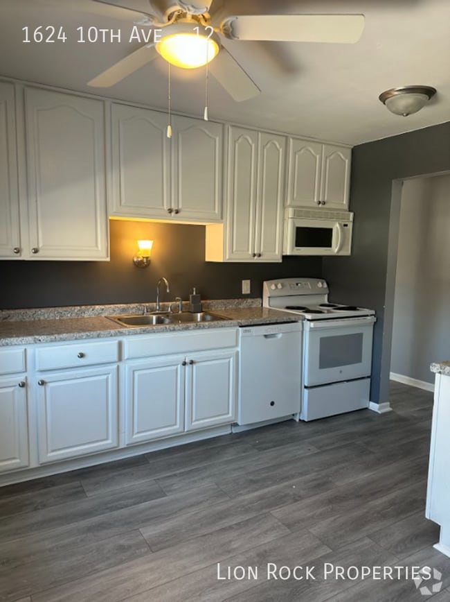 Building Photo - 1624 10th Ave Unit 12 Rental