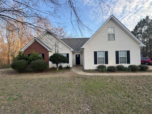 Building Photo - 4343 Grey Park Dr NE