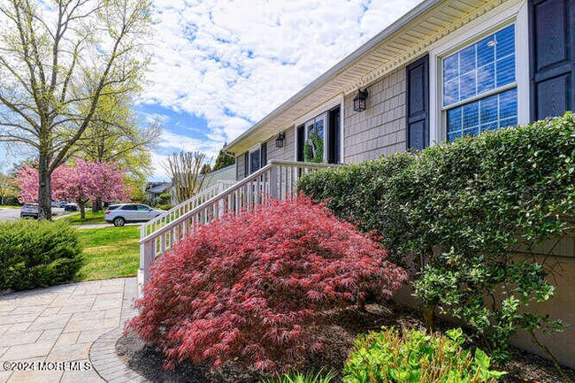 Photo - 2125 Millbrook Rd