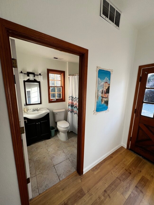 Photo - 3684 Misty Ln