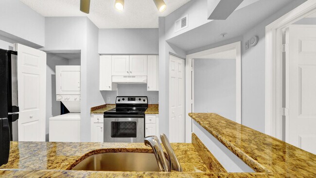 Photo - 3106 Tuscany Way