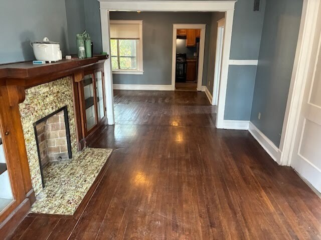 Photo - 210-212 W 39th St