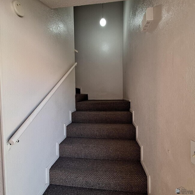 Photo - 1234 W 20th Pl