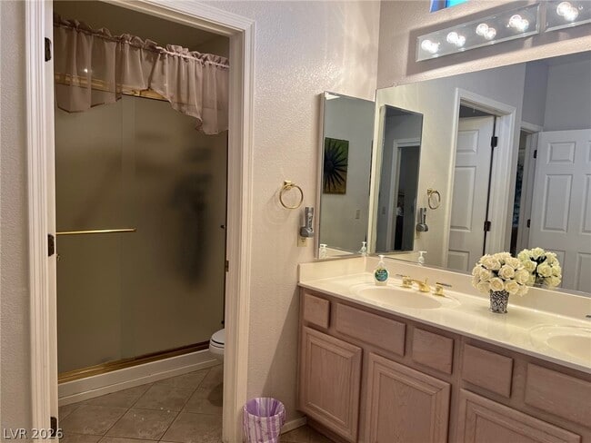 Photo - 2404 Floyd Ct