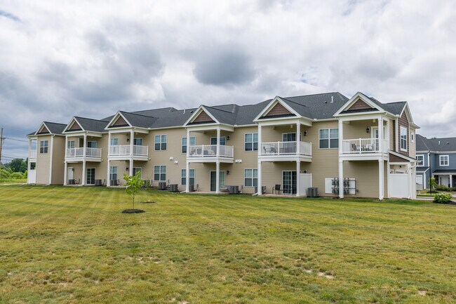 Edgewater Apartments and Townhomes