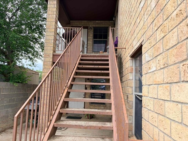 Photo - 3310 S Louisiana Ave Unidad 3