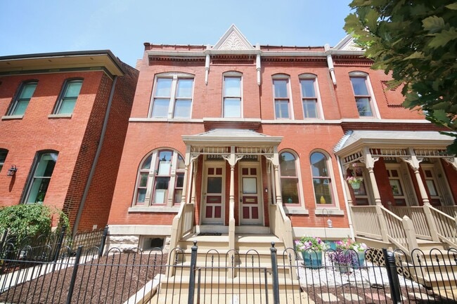 Photo - Lafayette Square Condo for Rent