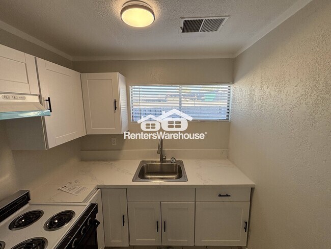 Photo - 2818 W Heatherbrae Dr