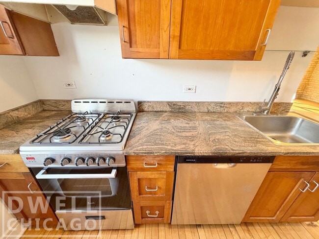 Photo - 7033 N Sheridan Rd Unit #2N