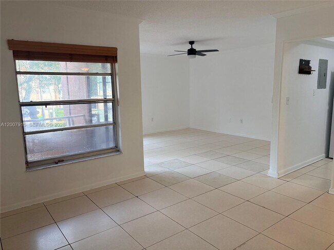 Photo - 17600 NW 68th Ave Unit B2004
