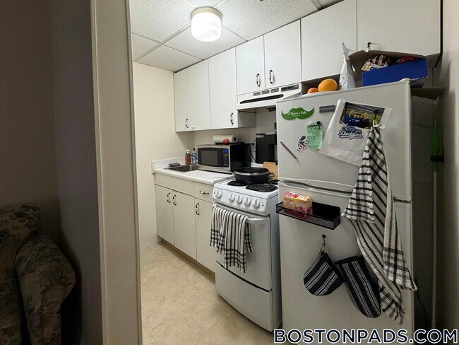 Photo - 62 Boylston St Unidad 702