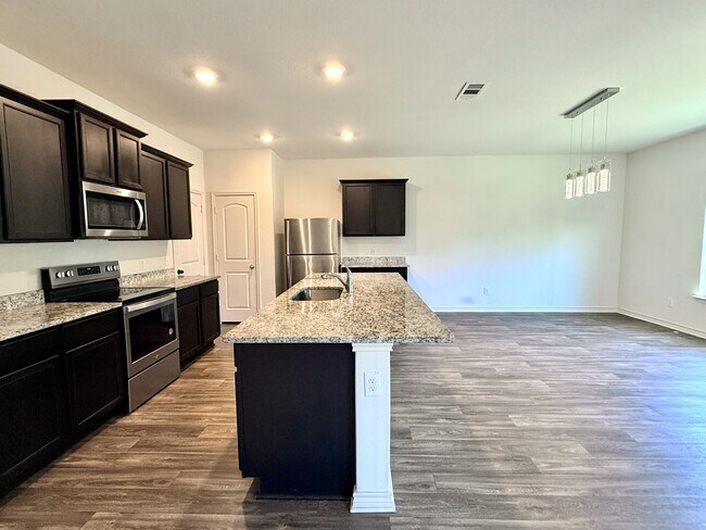 Photo - 109 Sunnymeade Ln