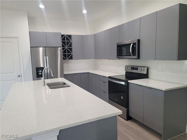 Photo - 5008 Idaho Ln