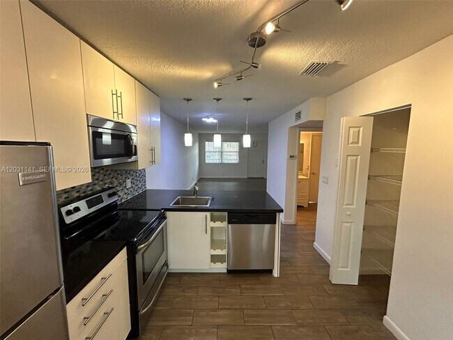 Photo - 3777 NW 78th Ave Unit 1F