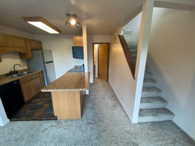 Photo - 2 Story Condo in West Fairbanks - Heat and...