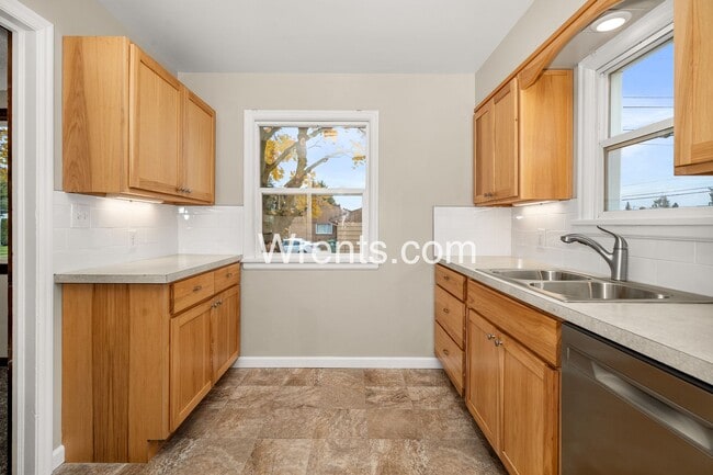 Photo - Newly renovated 3bd 2bath Shadle Rancher MUST SEE