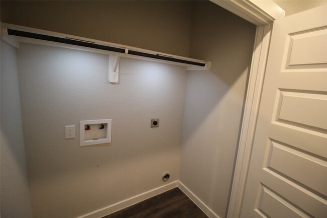 Photo - 25504 Starling Ln