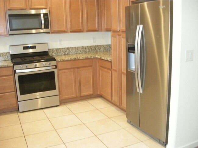 Photo - Three Bedroom, Two and a Half Bath Townhome Near UNR