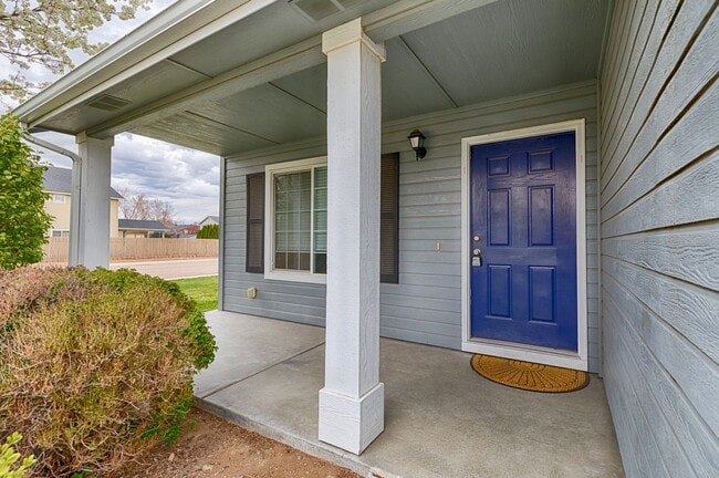 Photo - Beautiful home located in sought after Sundance Subdivision