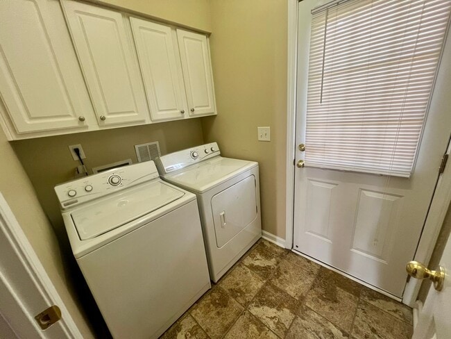 Photo - 413 Ruby Walk Dr