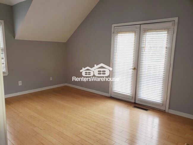 Photo - 308 Glenwood Ave SE