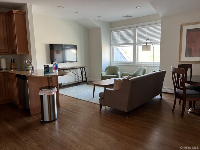 Photo - 10 School St Unit 4F